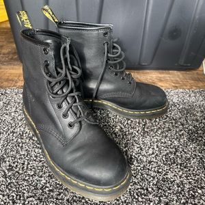 Dr. Marten boots
